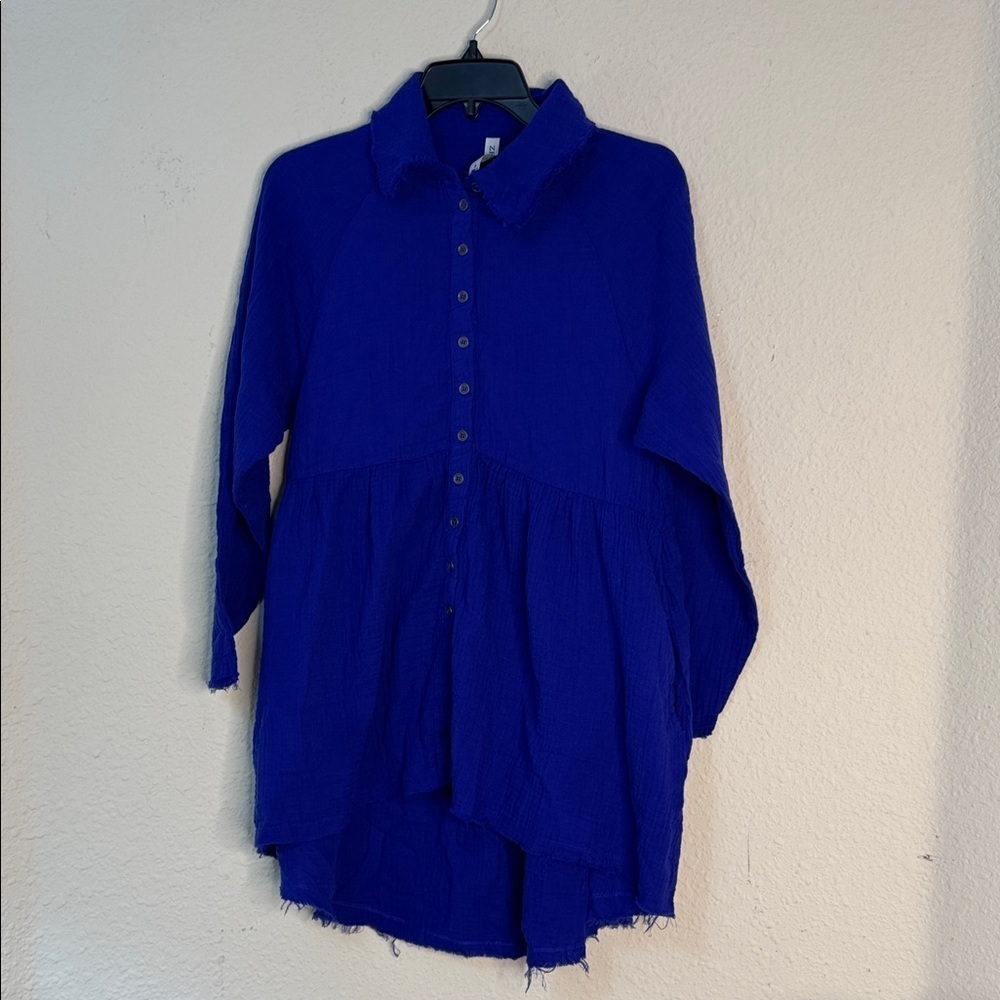 Zenana Outfitters Blue Tunic Top